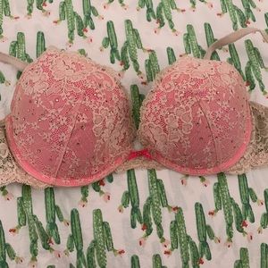 Victoria Secret Pink Lacy bra